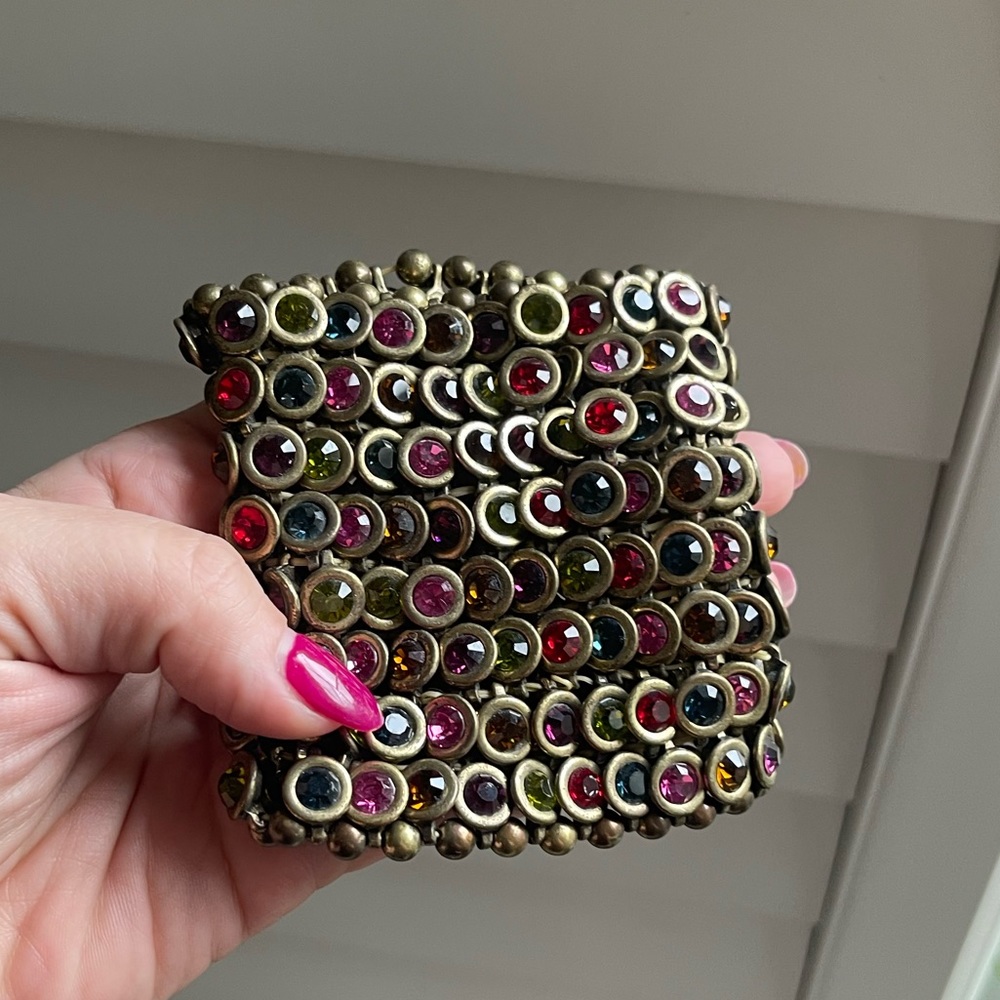 Stunning Statement Bracelet - image 5